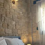 Rodiola House *