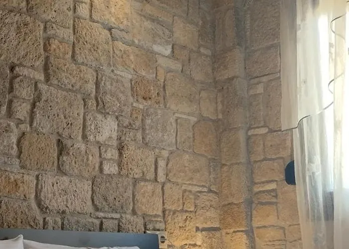 Rodiola House *